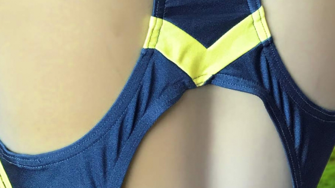 adidas-suit Nachts im Badeanzug - Teil 2