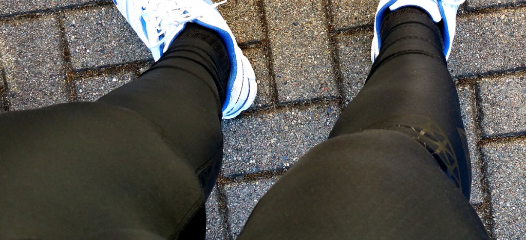 Outing in meiner Familie mit Nike Swift Tights draussen