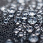 Wassertropfen auf Neopren
